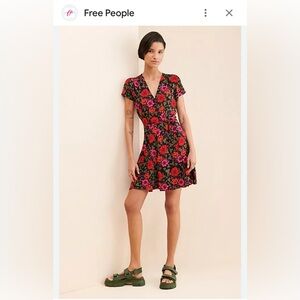 Free People Rolla’s Cleo Rambling Floral Print Wrap XS xs Dress NWT